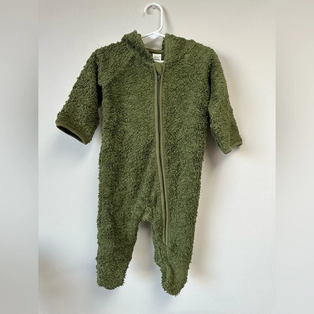 kate quinn olive green plush zip one-piece‎